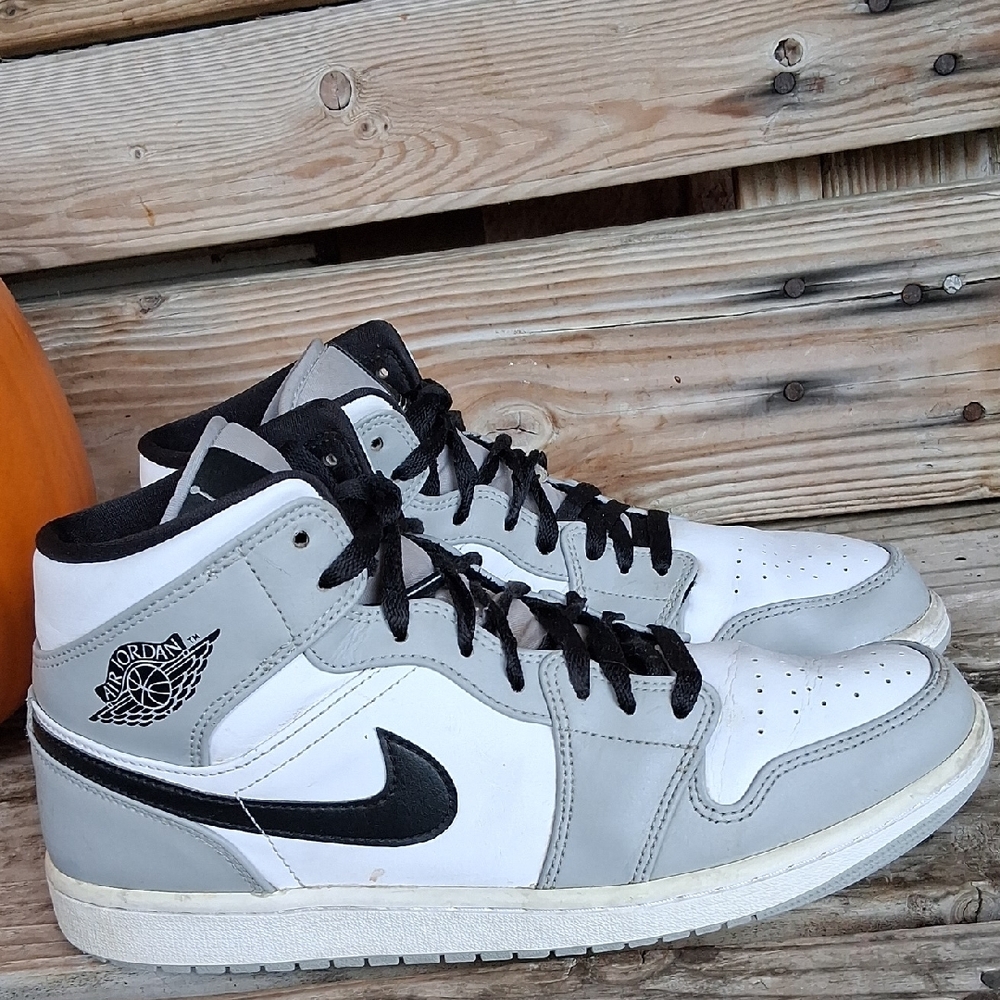 Jordan 1 Mid Smoke Grey Men's Black, Gray, and White Sneakers - Picture 7 of 15
